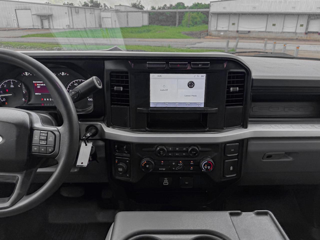 Ford F-350 SD XL Crew Cab Long Bed DRW 4WD 2023