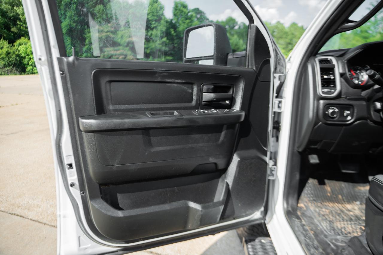 RAM 3500 Crew Cab 4WD DRW 2023