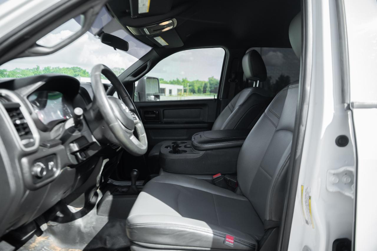 RAM 3500 Crew Cab 4WD DRW 2023