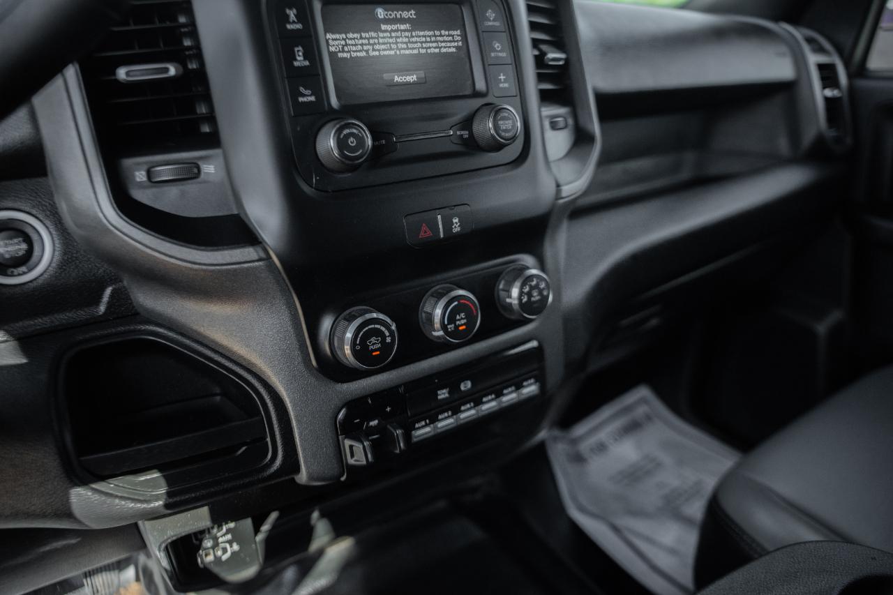 RAM 3500 Crew Cab 4WD DRW 2023