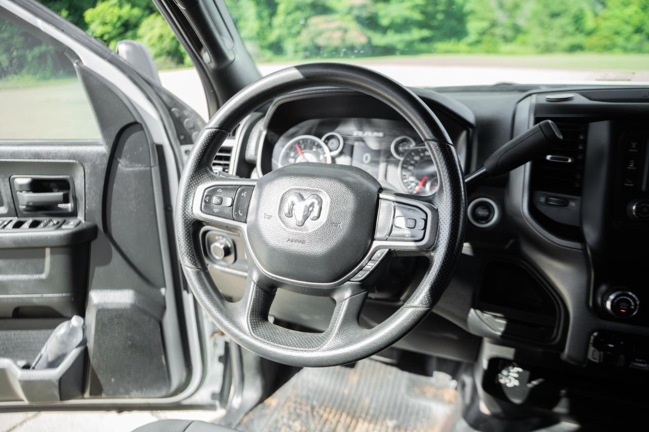 RAM 3500 Crew Cab 4WD DRW 2023