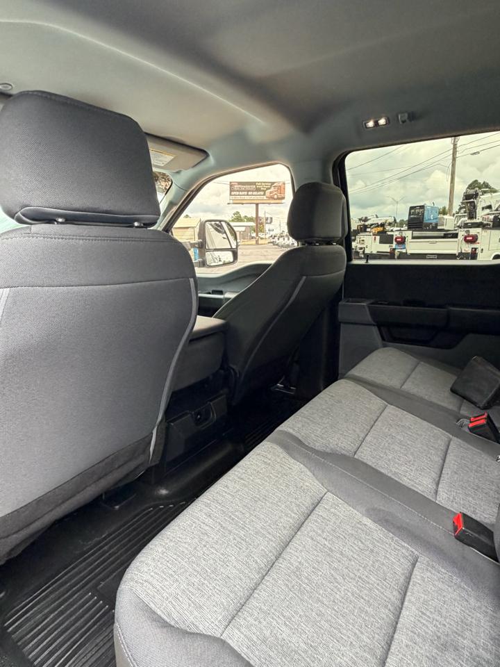 Ford F-350 SD XL Crew Cab LWB DRW 4WD 2024