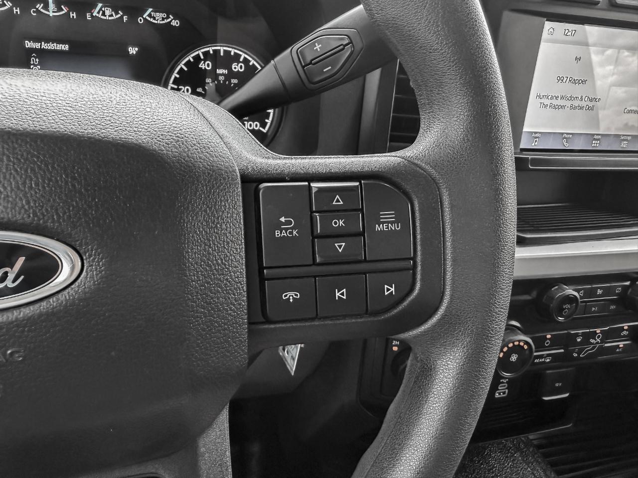 Ford F-350 SD XL Crew Cab LWB DRW 4WD 2024