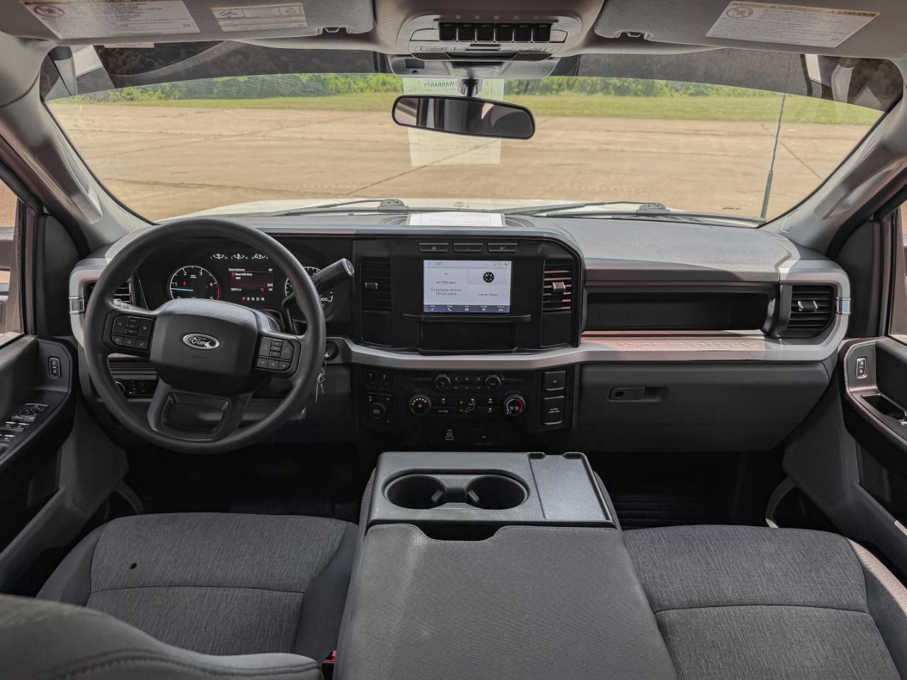 Ford F-350 SD XL Crew Cab LWB DRW 4WD 2024