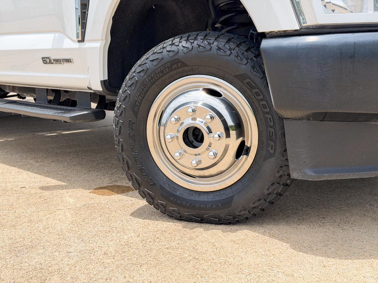 Ford F-350 SD XL DRW 4WD 2024