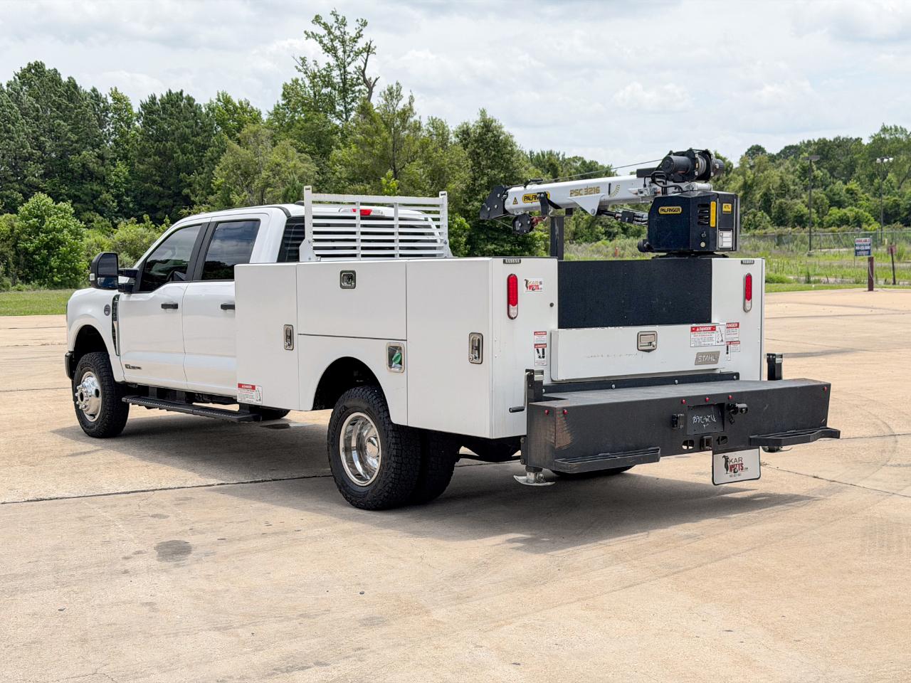 Ford F-350 SD XL DRW 4WD 2024