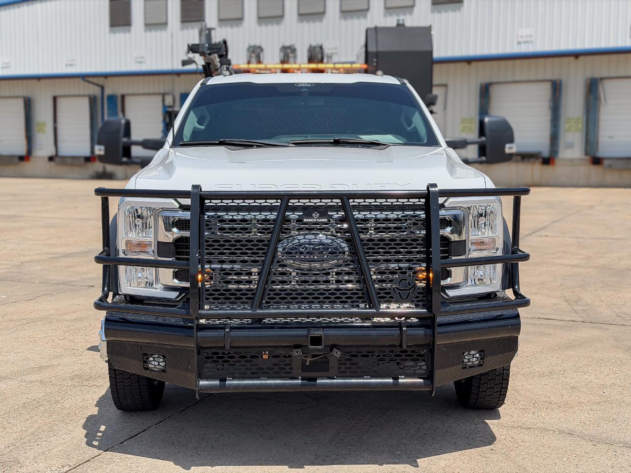 Ford F-550 Crew Cab DRW 4WD 2024