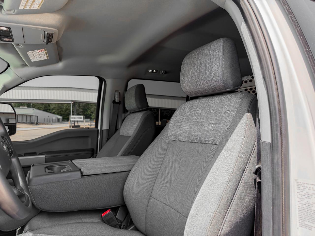 Ford F-550 Crew Cab DRW 4WD 2024