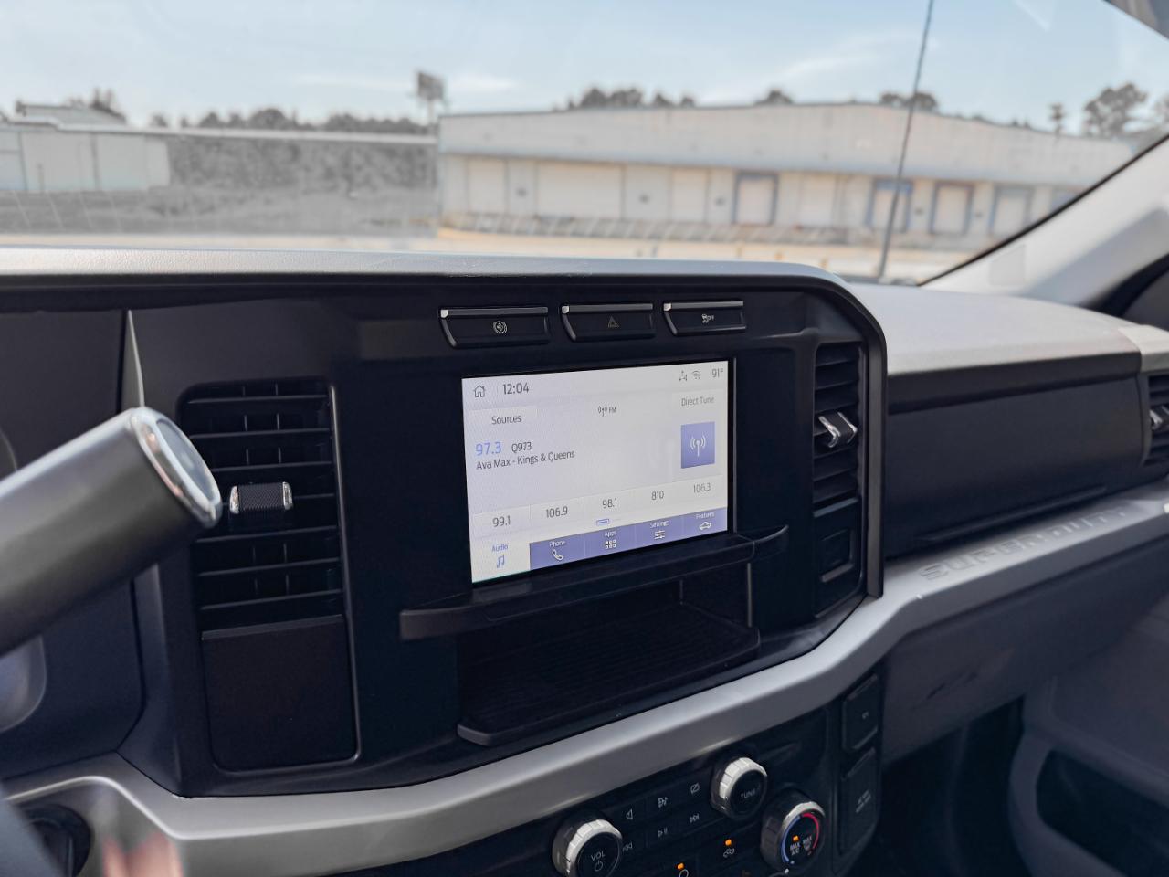 Ford F-550 Crew Cab DRW 4WD 2024