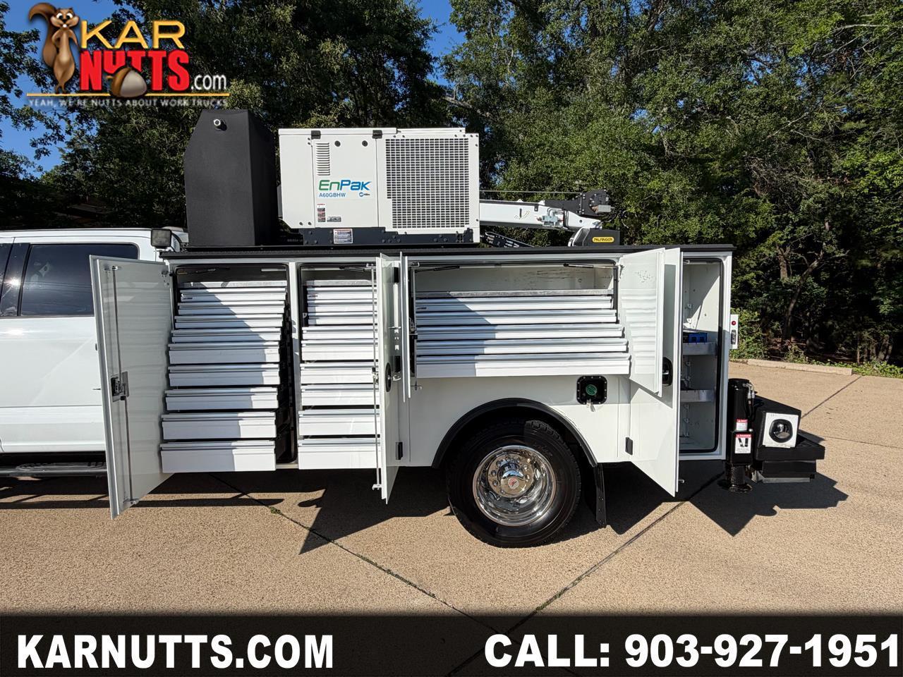 2024 Ford F-550 Crew Cab DRW 4WD
