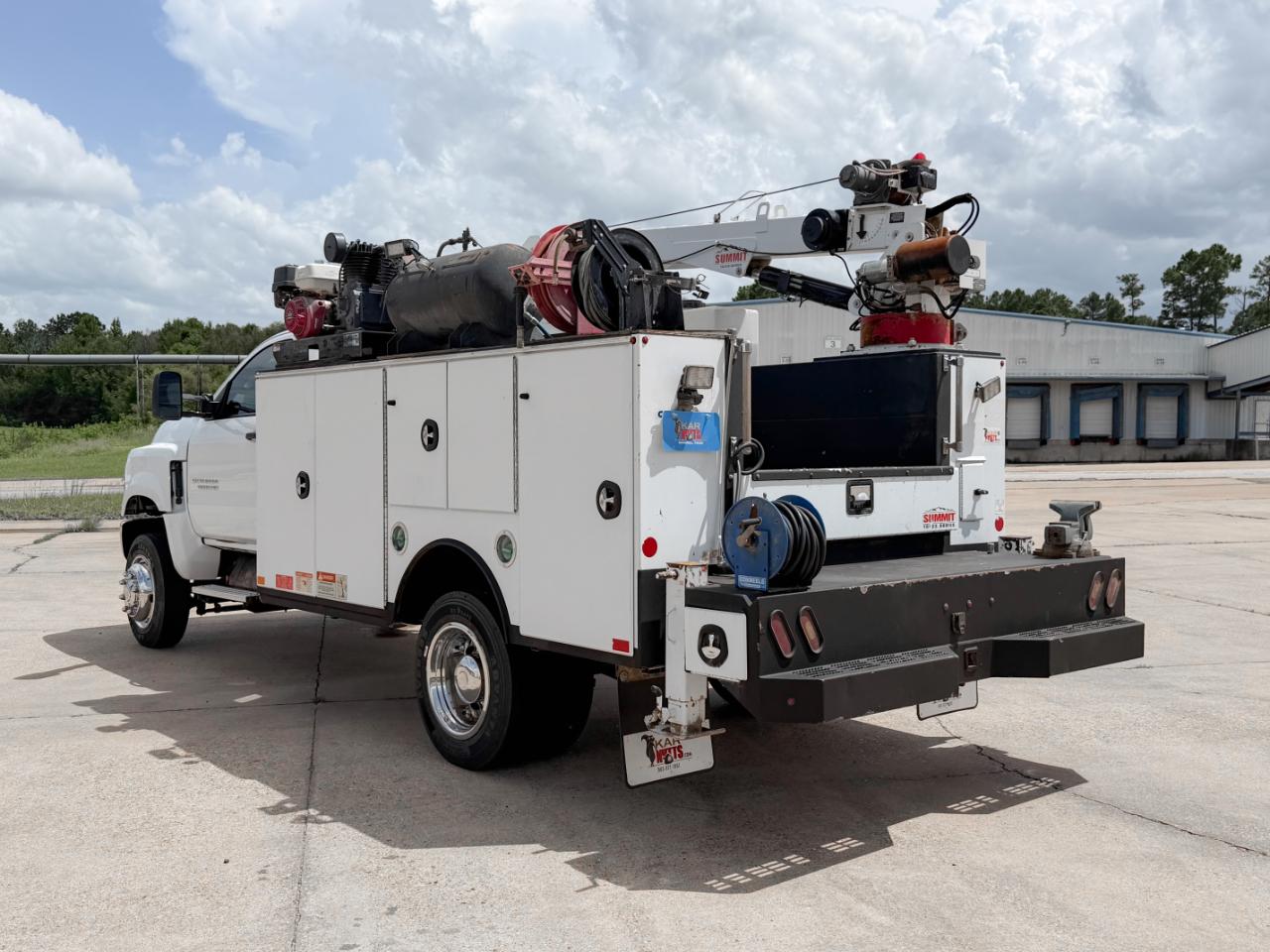 Chevrolet Silverado Medium Duty  2021