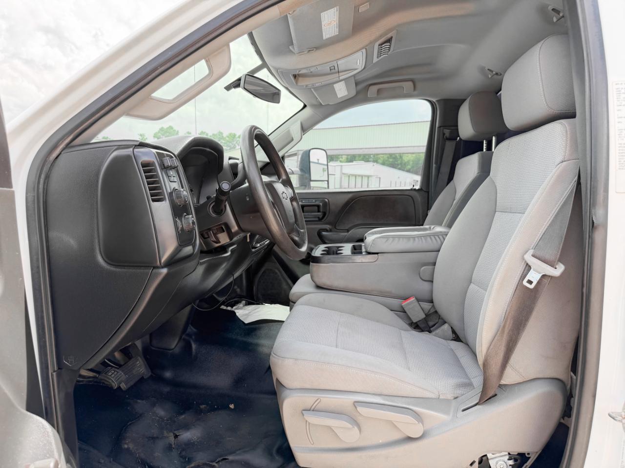 Chevrolet Silverado Medium Duty  2021