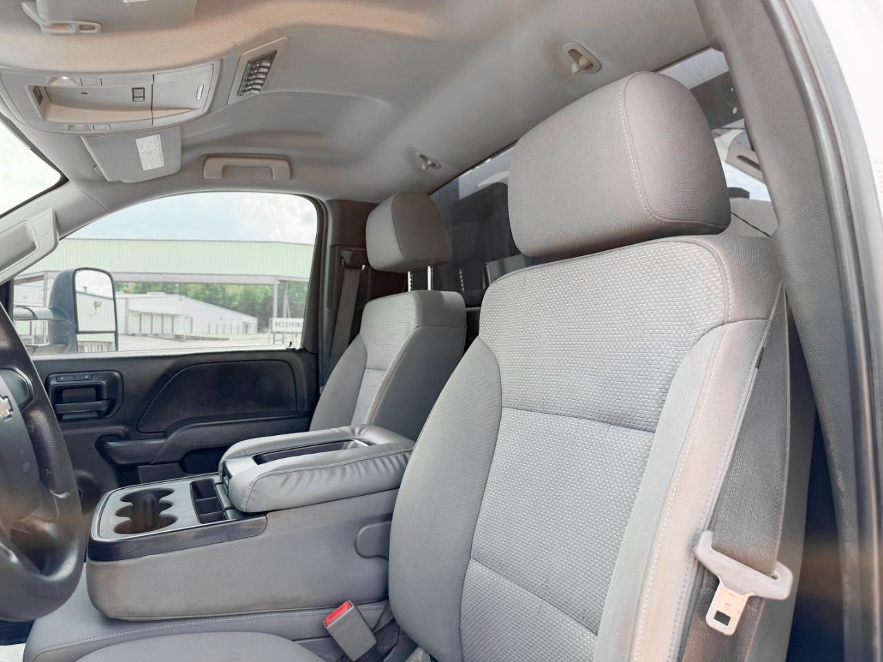 Chevrolet Silverado Medium Duty  2021