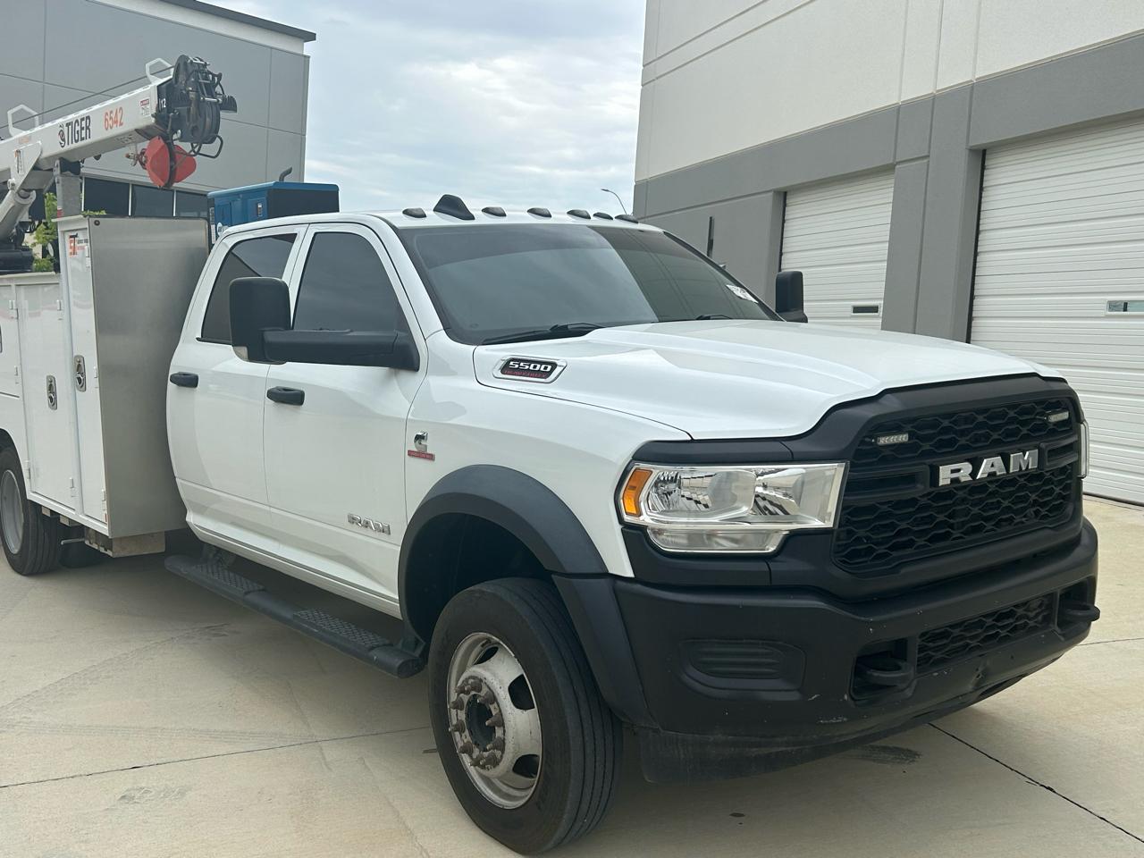 RAM 5500 Crew Cab LWB 4WD DRW 2022