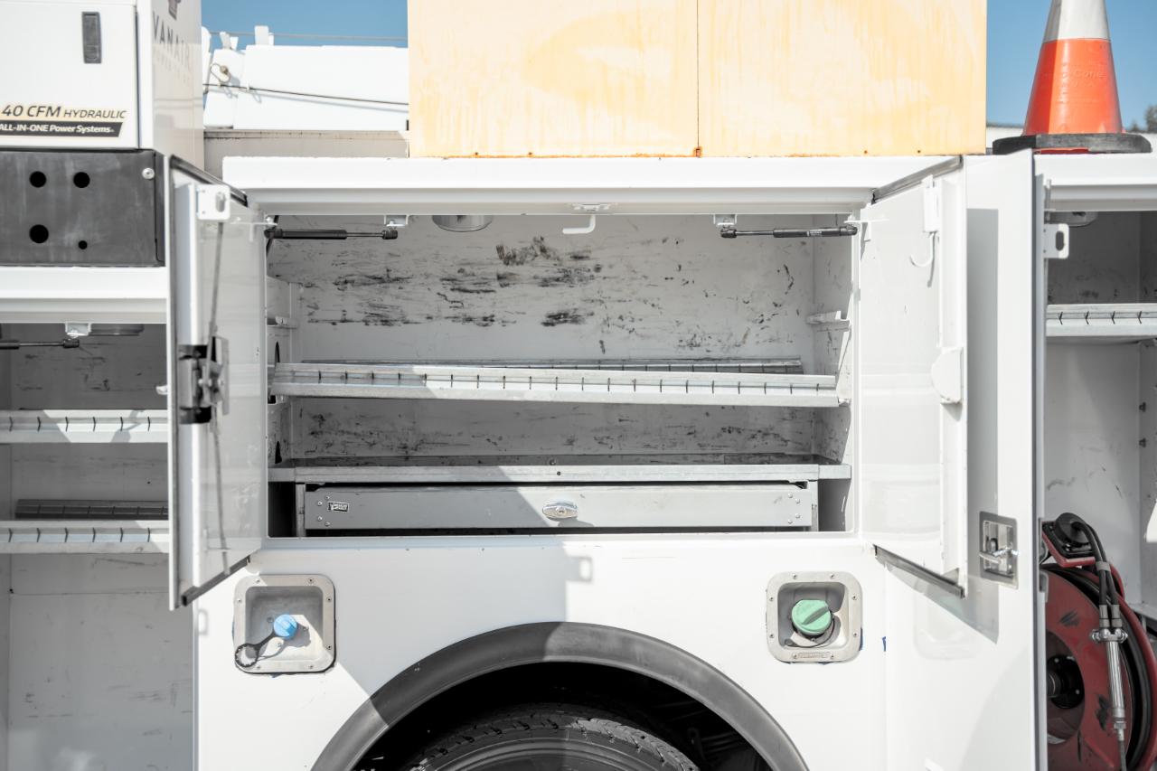 Ford F-550 Regular Cab DRW 4WD 2020