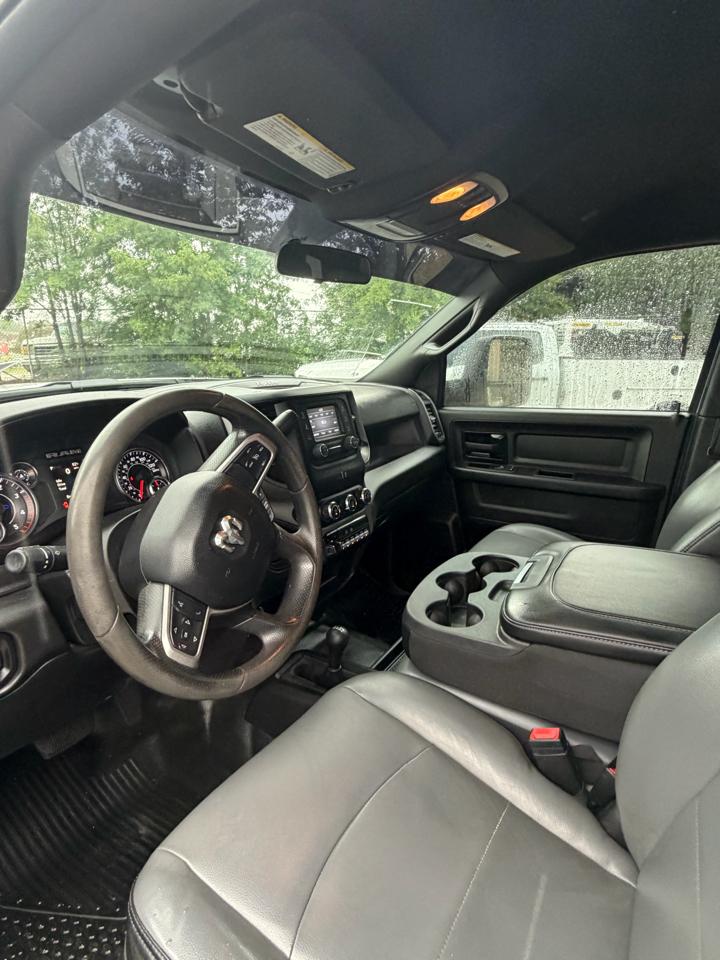 RAM 5500 Crew Cab SWB 4WD DRW 2023