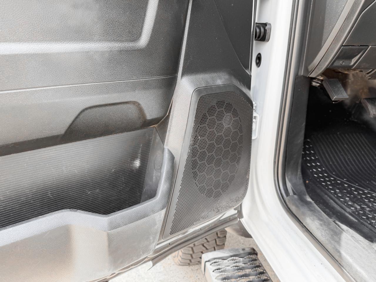 RAM 5500 Crew Cab SWB 4WD DRW 2023