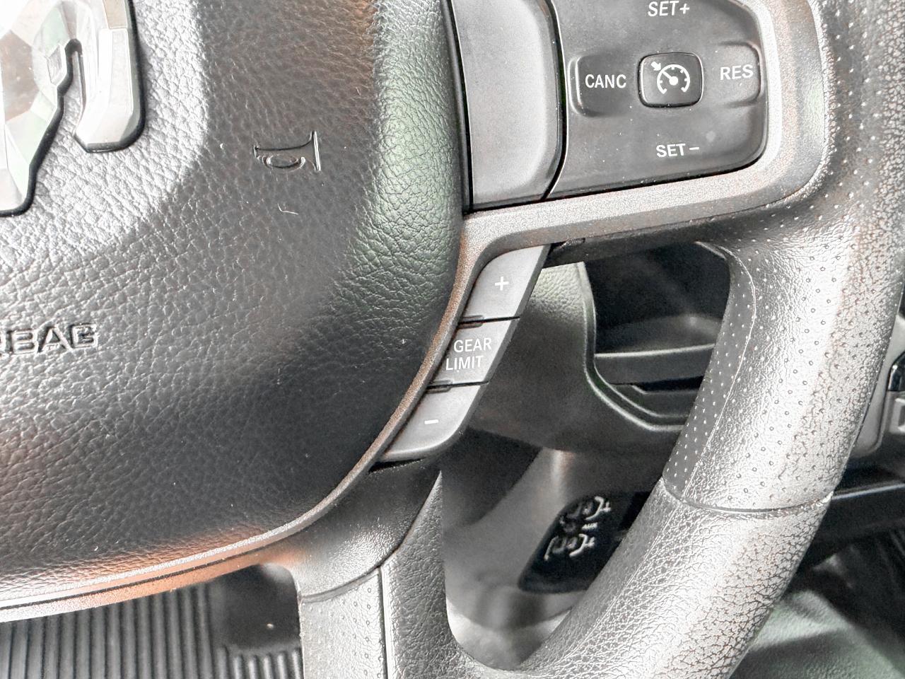 RAM 5500 Crew Cab SWB 4WD DRW 2023