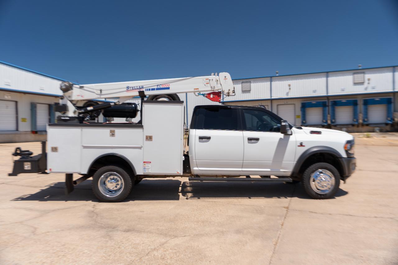 RAM 5500 Crew Cab SWB 4WD DRW 2023