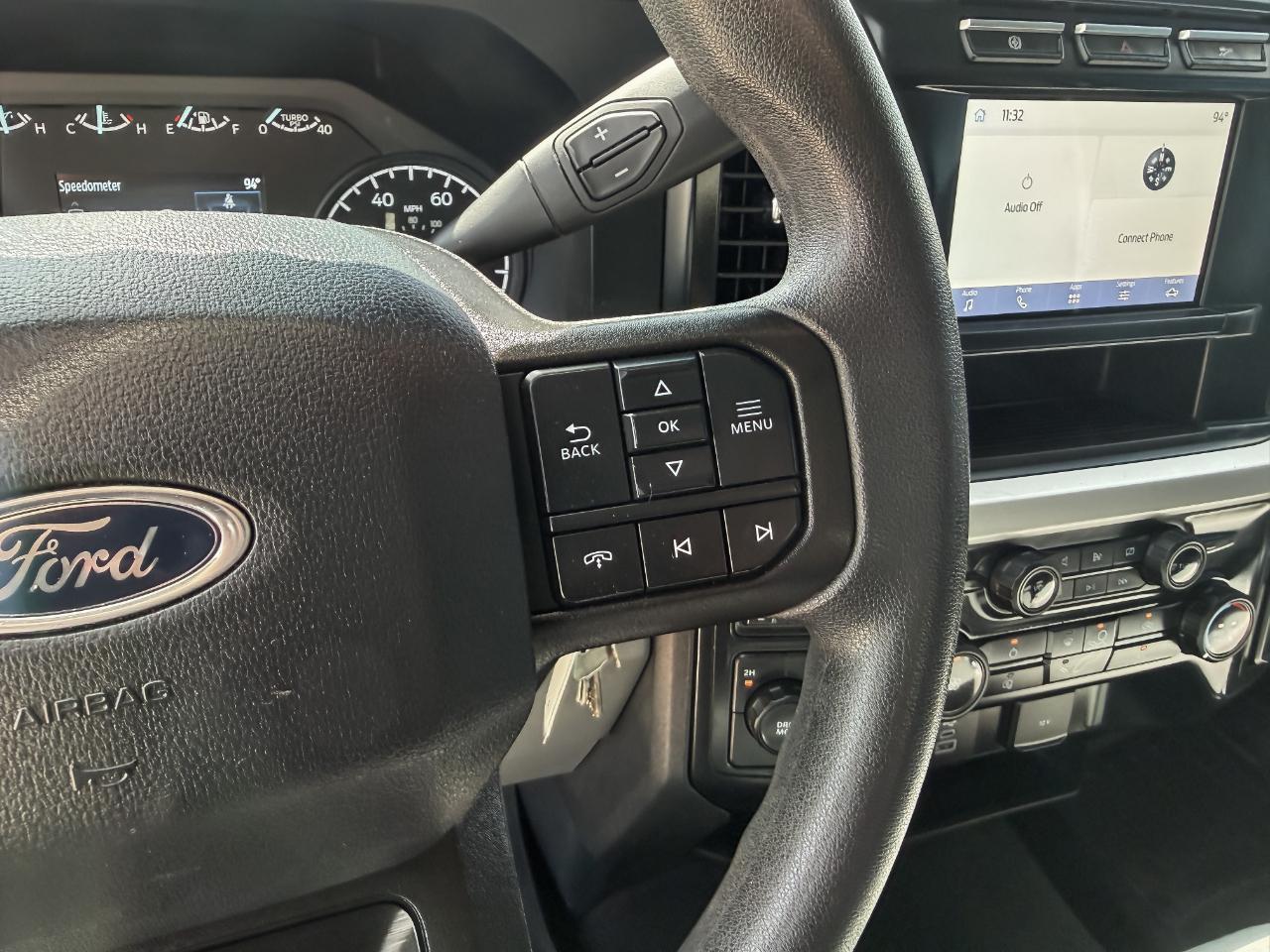 Ford F-350 SD XL Crew Cab LWB 4WD 2024