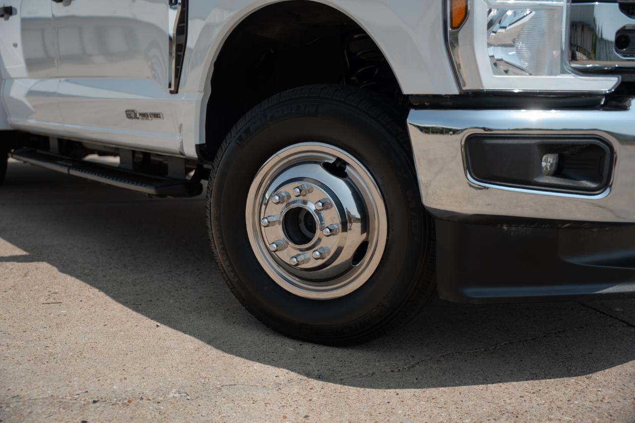 Ford F-350 SD XL Crew Cab LWB 4WD 2024