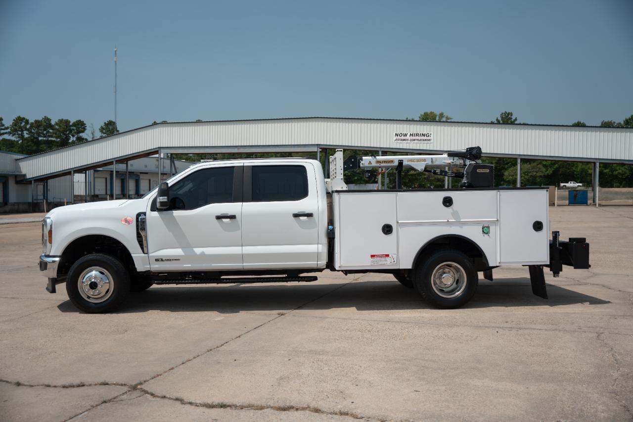Ford F-350 SD XL Crew Cab LWB 4WD 2024