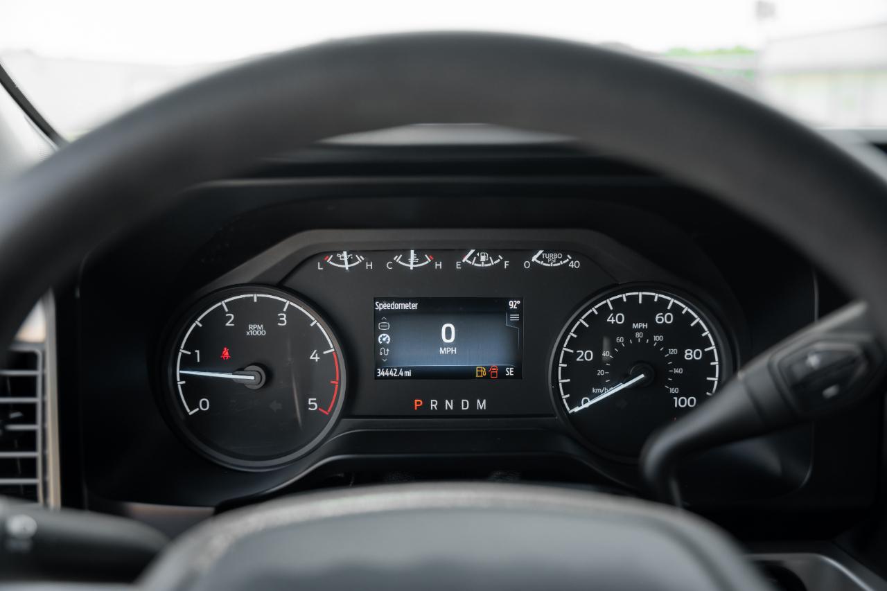 Ford F-350 SD XL Crew Cab LWB 4WD 2024