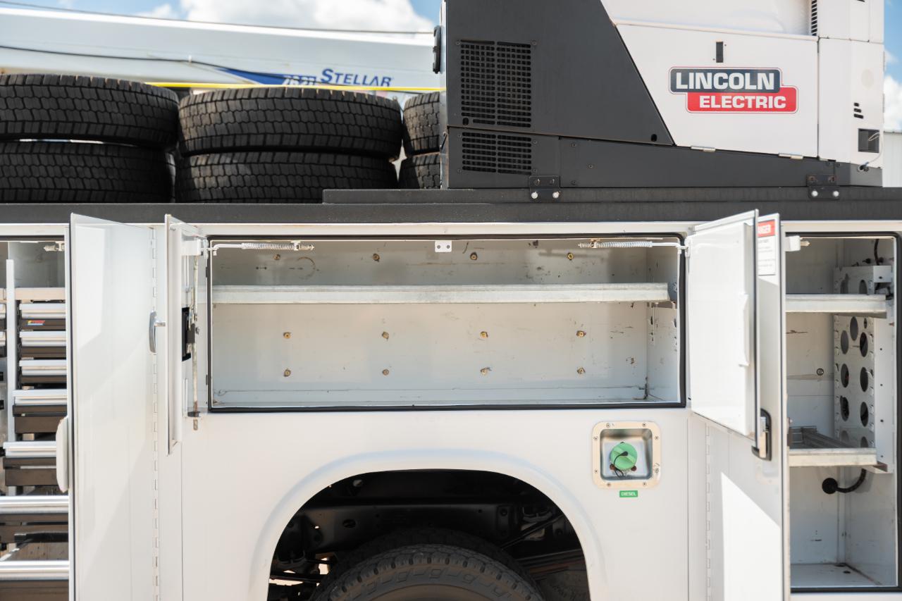 RAM 5500 Crew Cab LWB 4WD DRW 2022