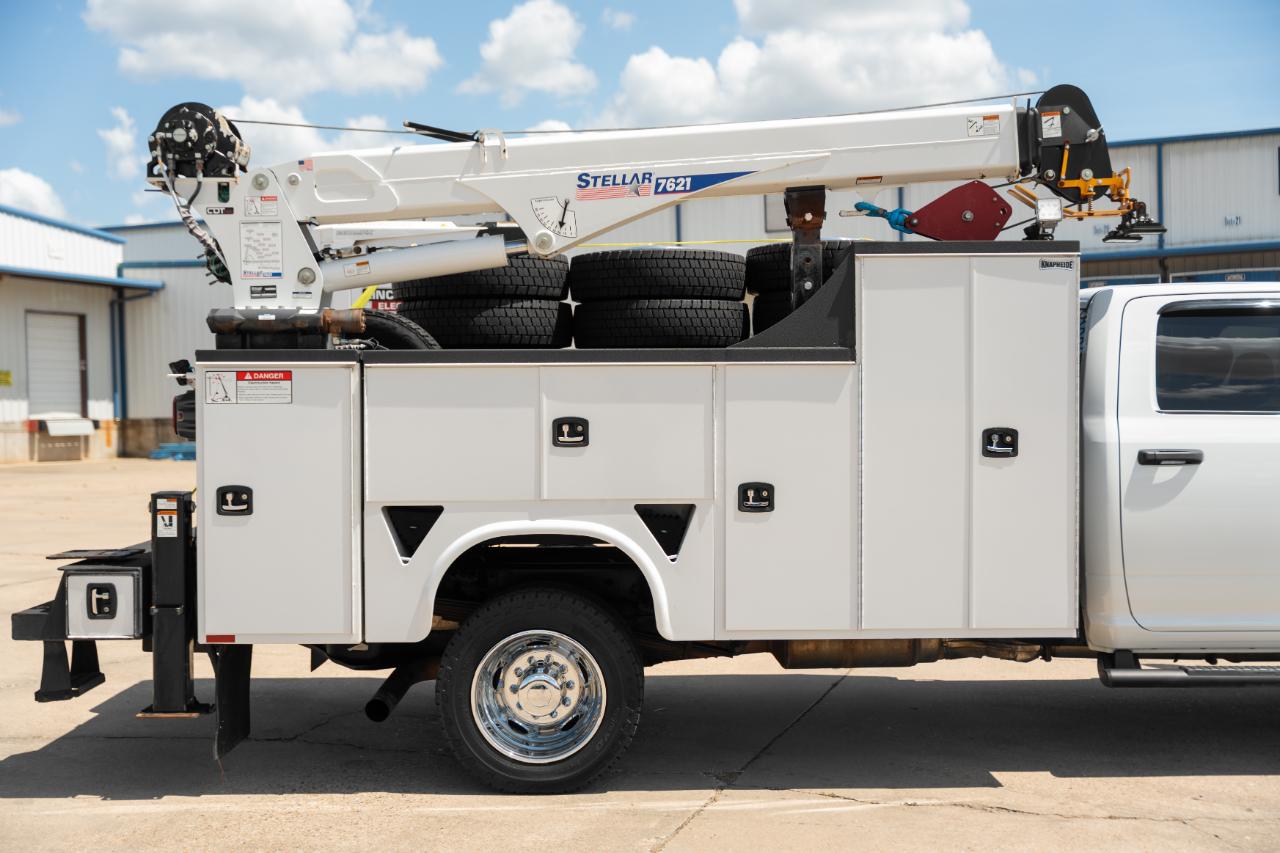 RAM 5500 Crew Cab LWB 4WD DRW 2022