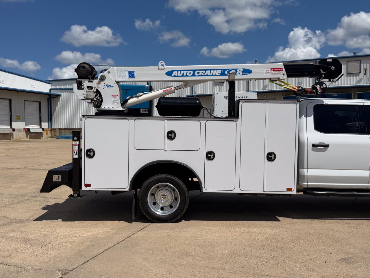 Ford F-550 Crew Cab DRW 4WD 2024