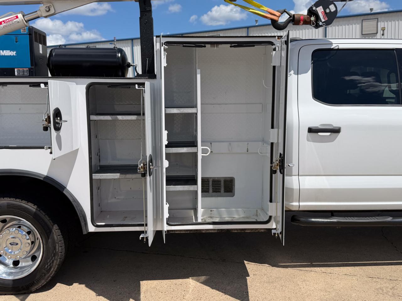 Ford F-550 Crew Cab DRW 4WD 2024