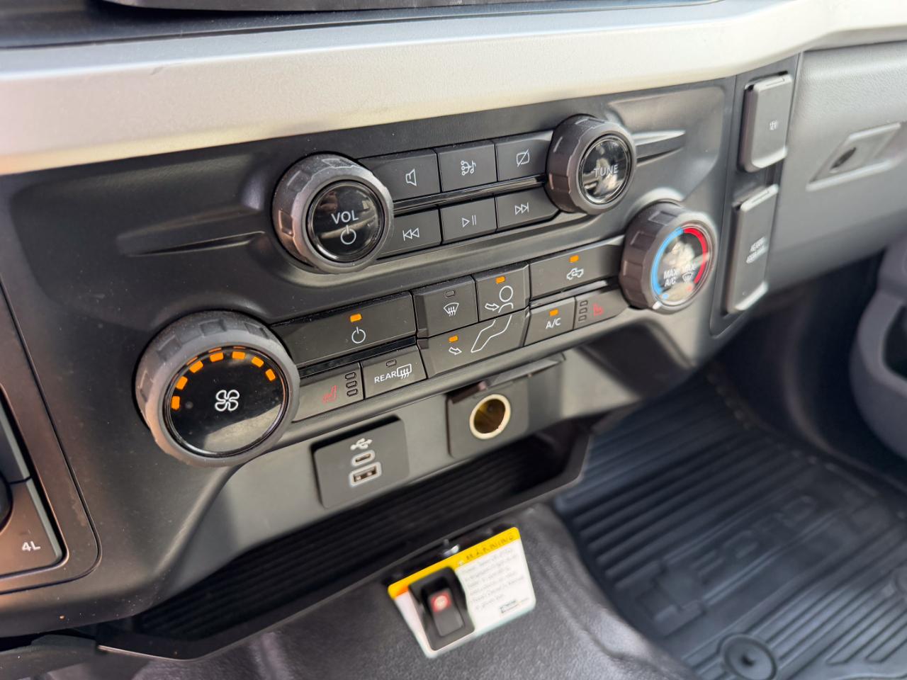 Ford F-550 Crew Cab DRW 4WD 2024