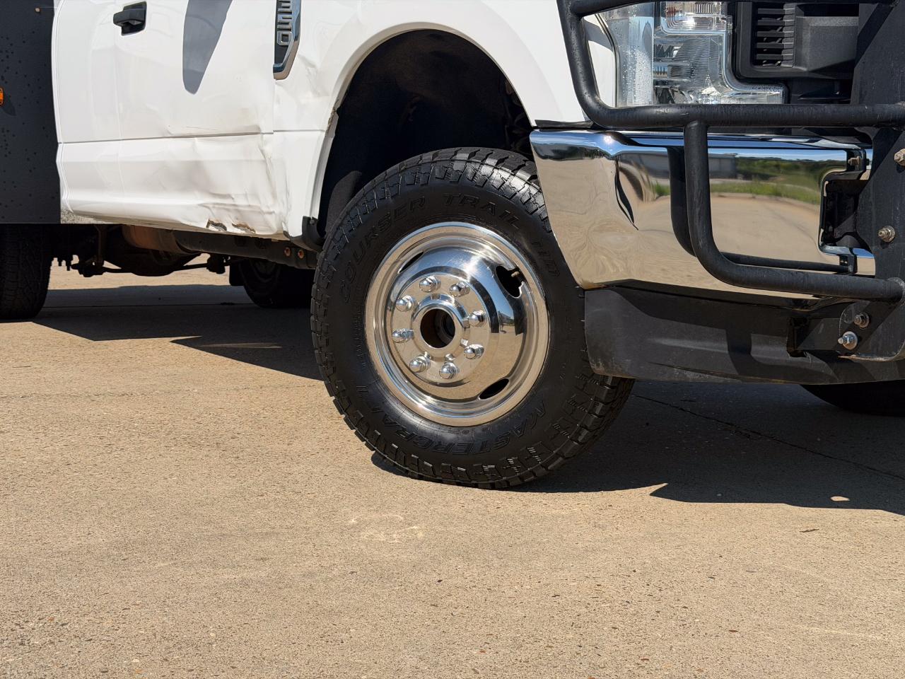 Ford F-350 SD XLT SuperCab Long Bed DRW 4WD 2019