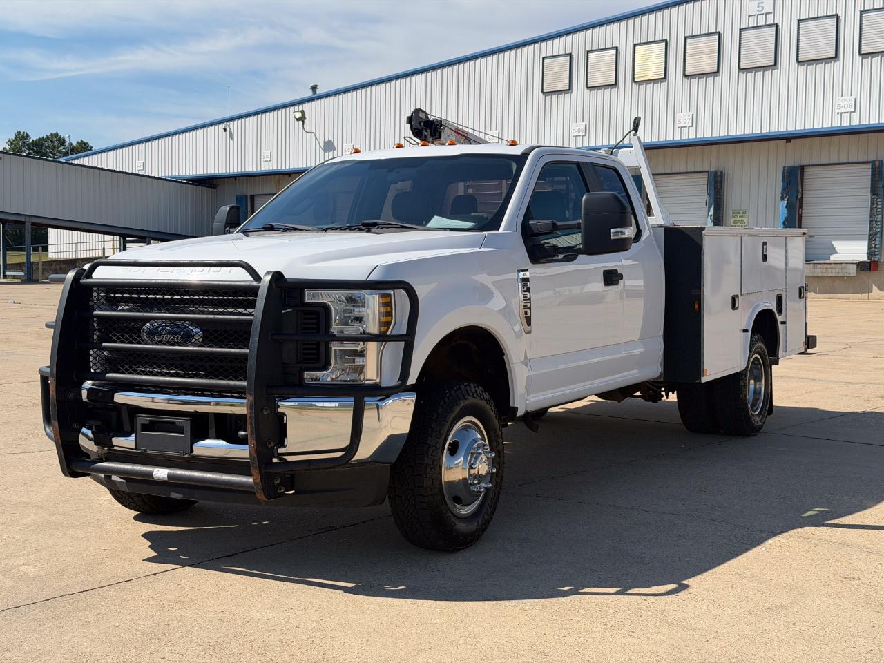 Ford F-350 SD XLT SuperCab Long Bed DRW 4WD 2019
