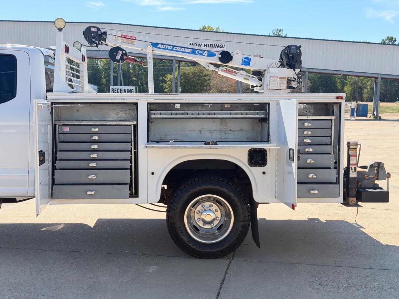 Ford F-350 SD XLT SuperCab Long Bed DRW 4WD 2019