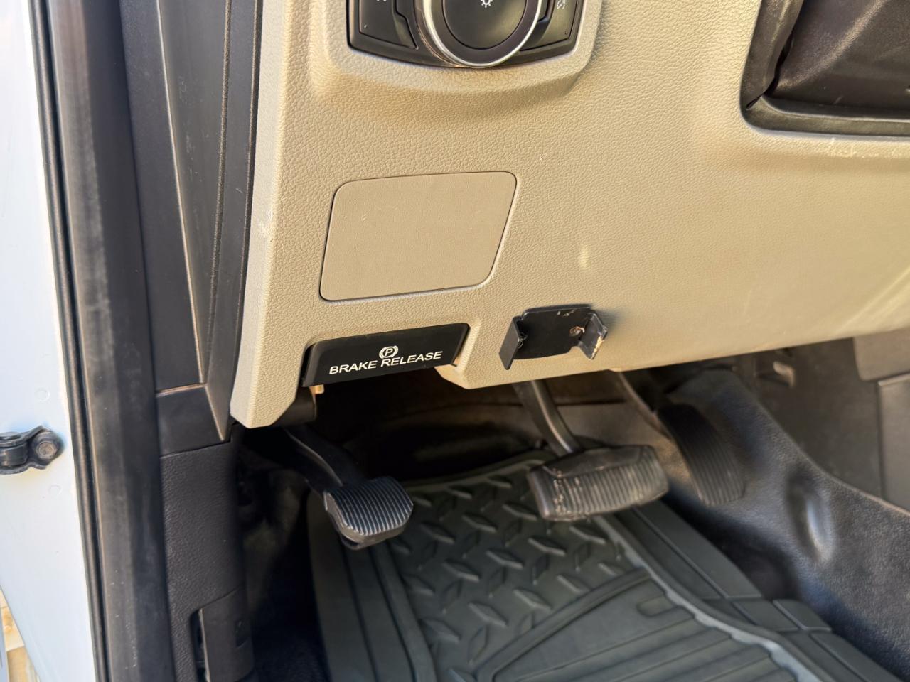 Ford F-350 SD XLT SuperCab Long Bed DRW 4WD 2019