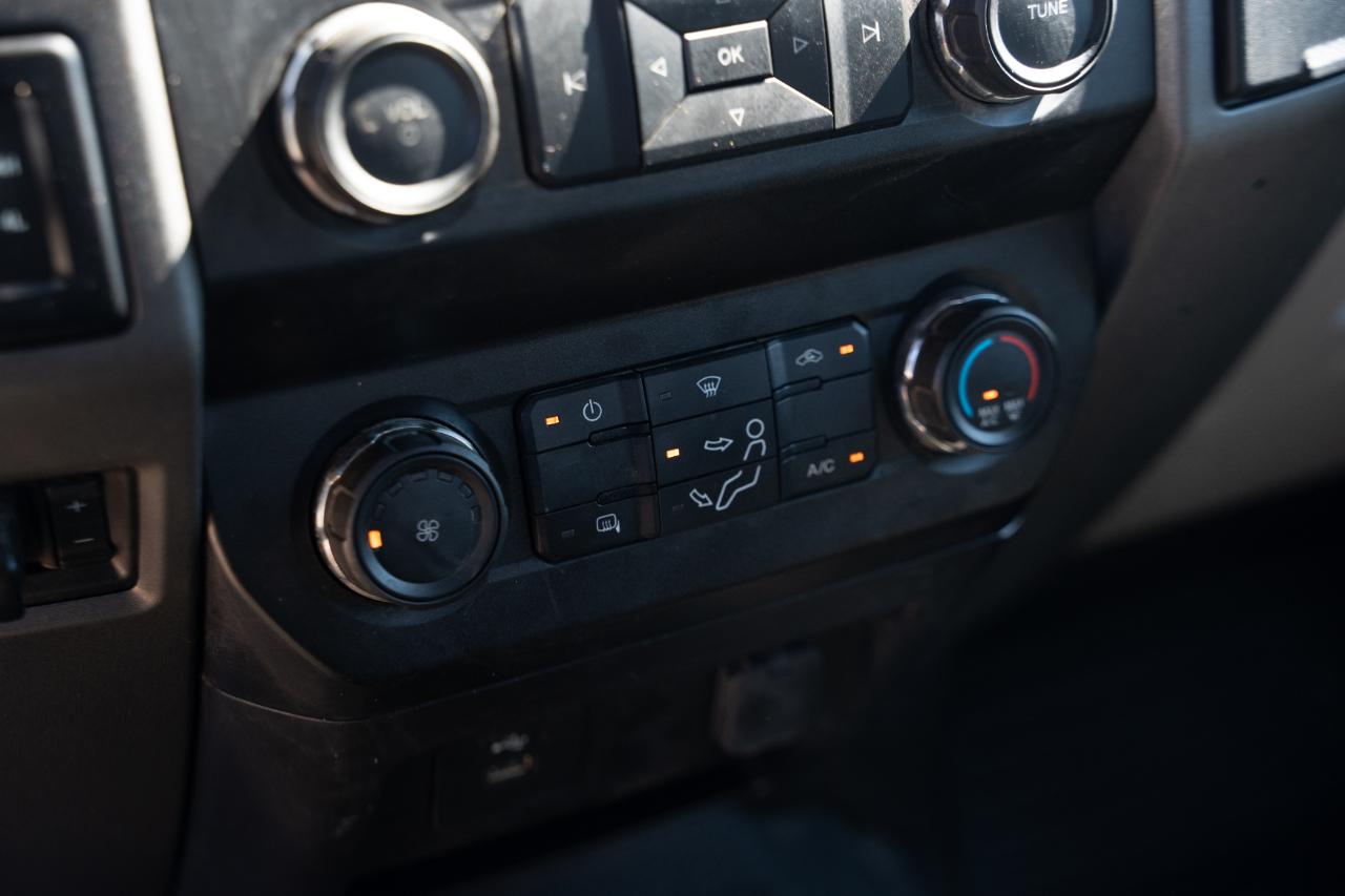 Ford F-350 SD XLT SuperCab Long Bed DRW 4WD 2019