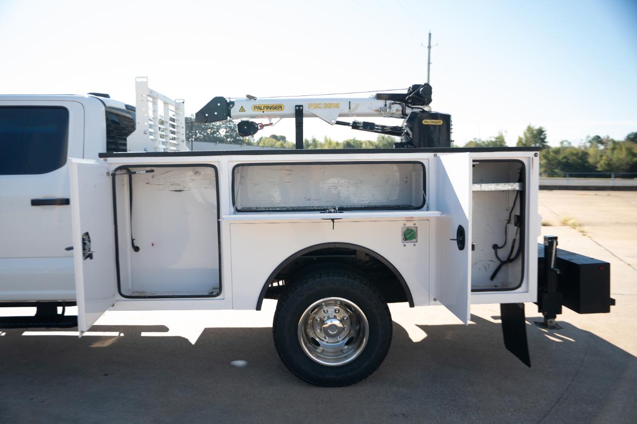 Ford F-350 SD XLT Crew Cab LWB DRW 4WD 2024