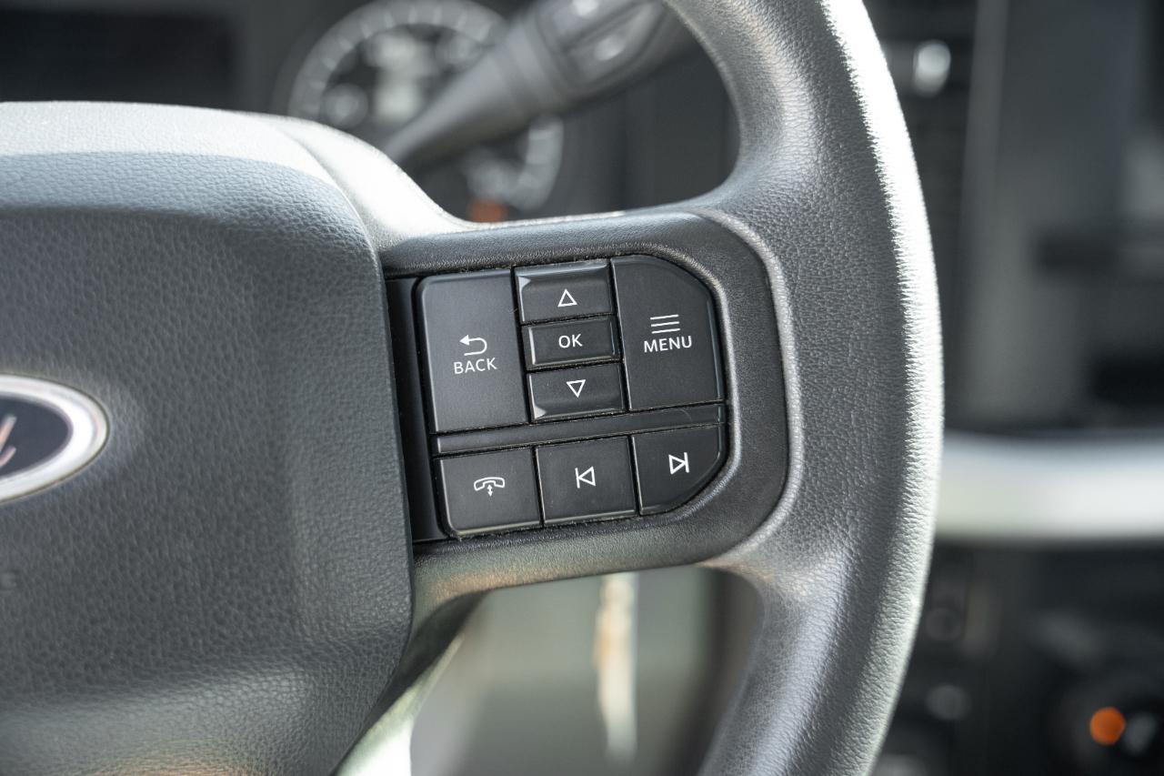 Ford F-350 SD XLT Crew Cab LWB DRW 4WD 2024