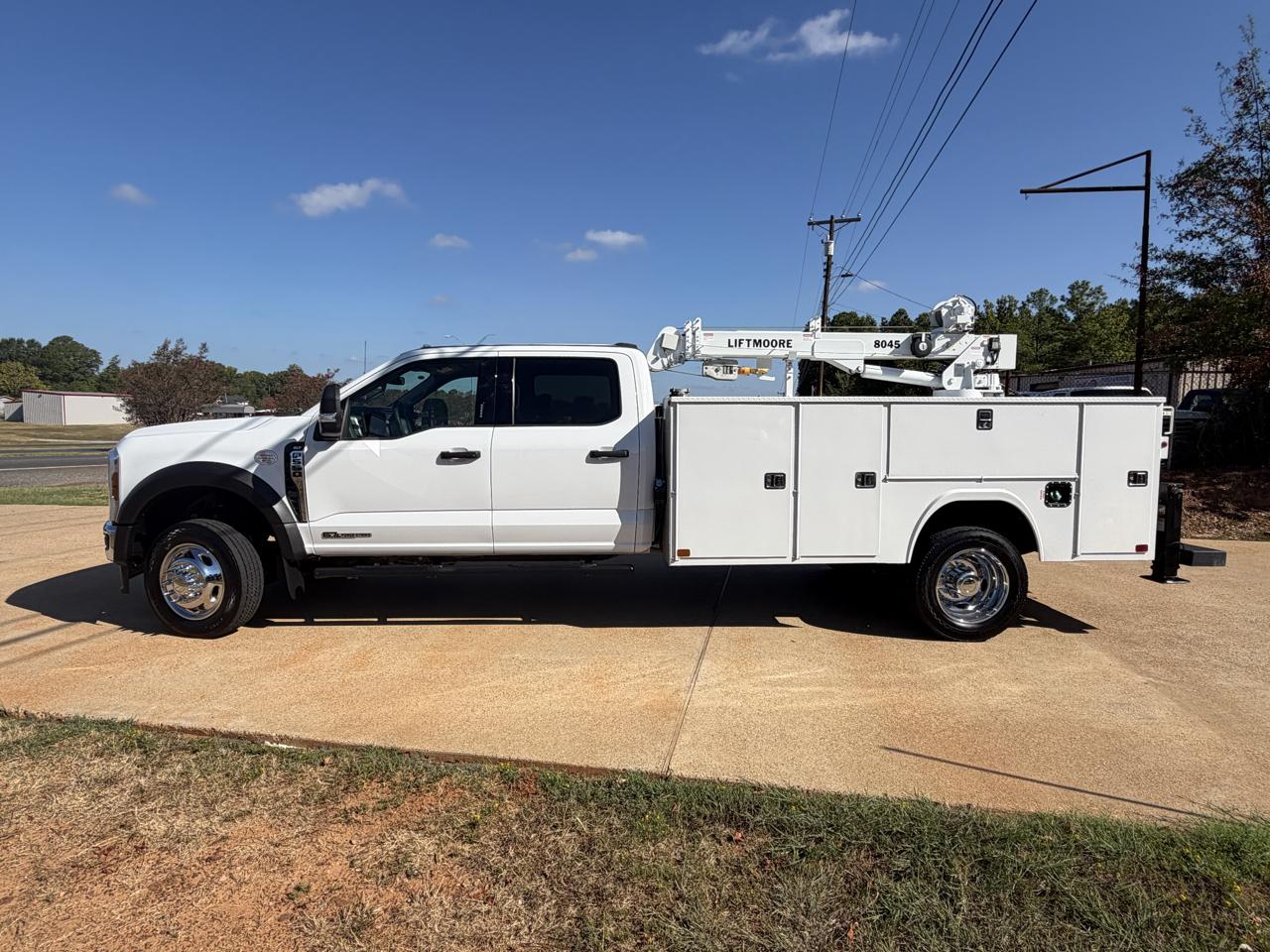 Ford F-550  2024