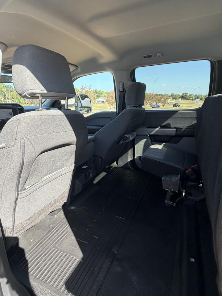 Ford F-550  2024