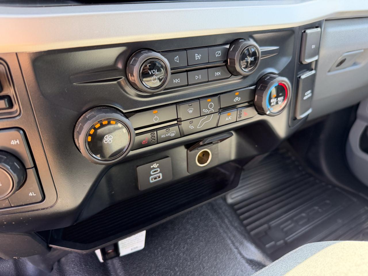 Ford F-550  2024