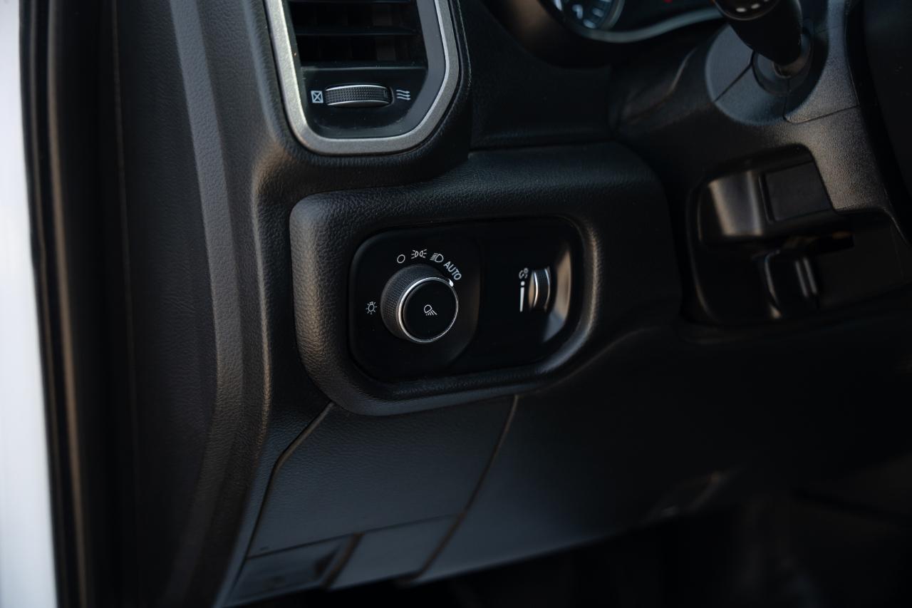 RAM 2500 Tradesman Crew Cab LWB 4WD 2022