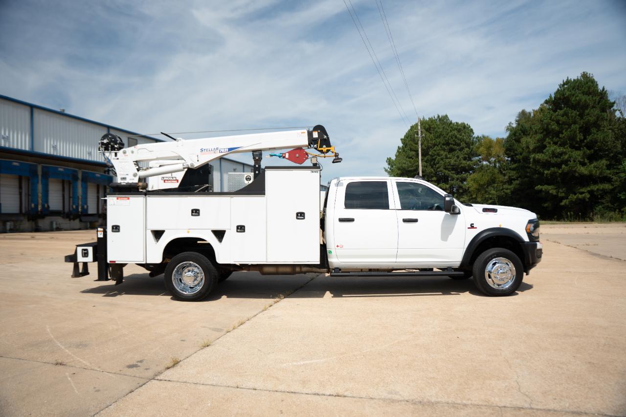 RAM 5500 Crew Cab LWB 4WD DRW 2023