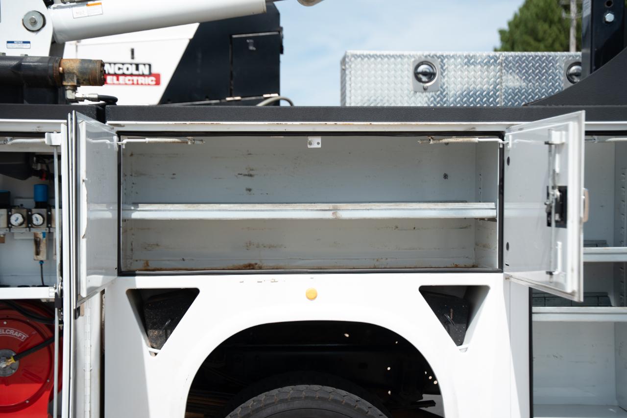 RAM 5500 Crew Cab LWB 4WD DRW 2023