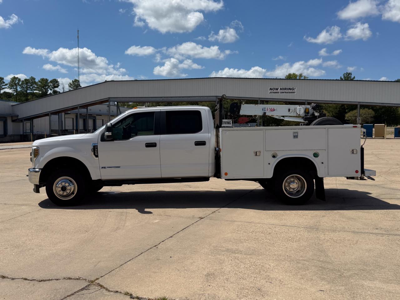 Ford F-350 SD XL Crew Cab 4WD 2019