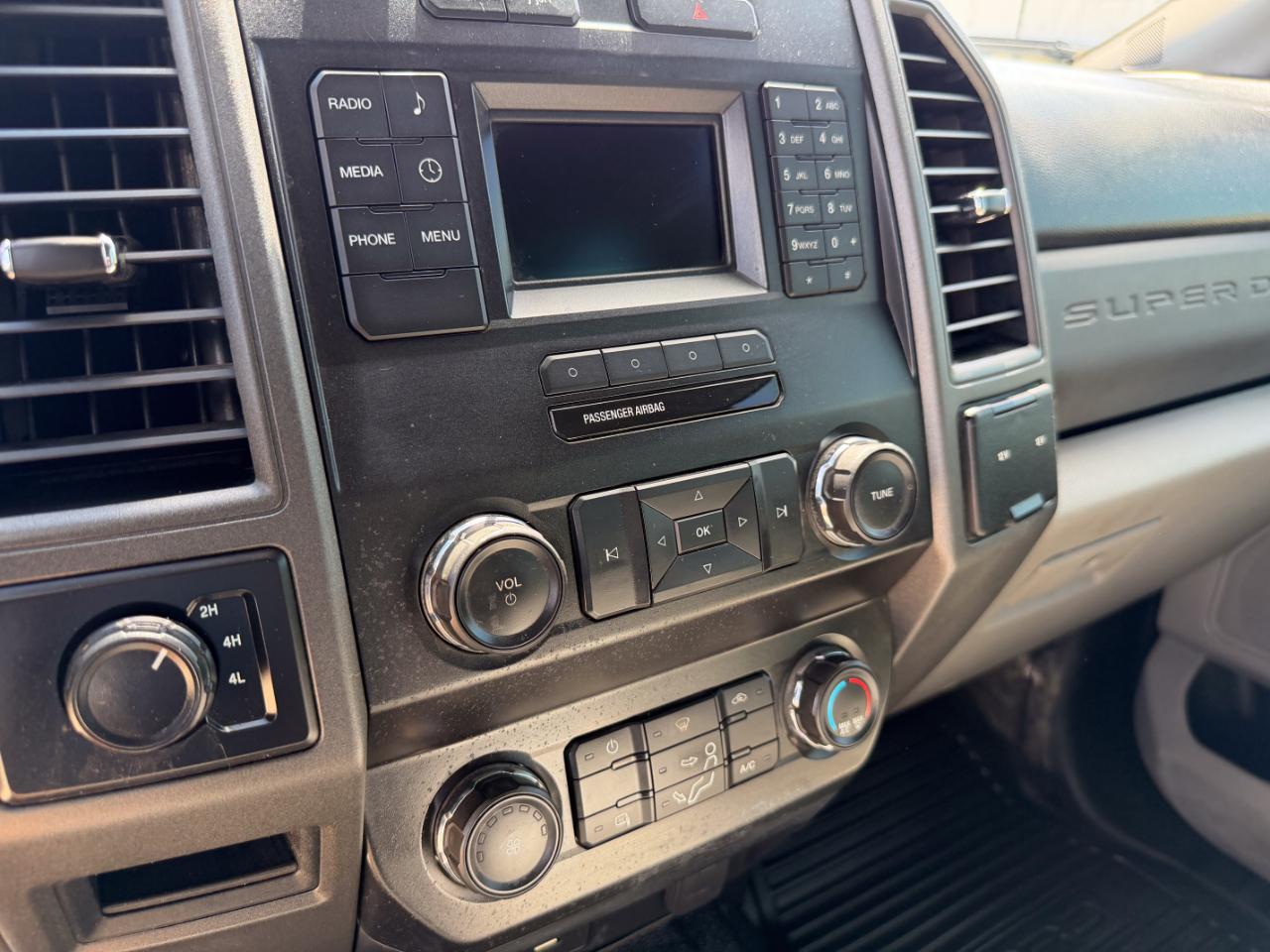Ford F-350 SD XL Crew Cab 4WD 2019