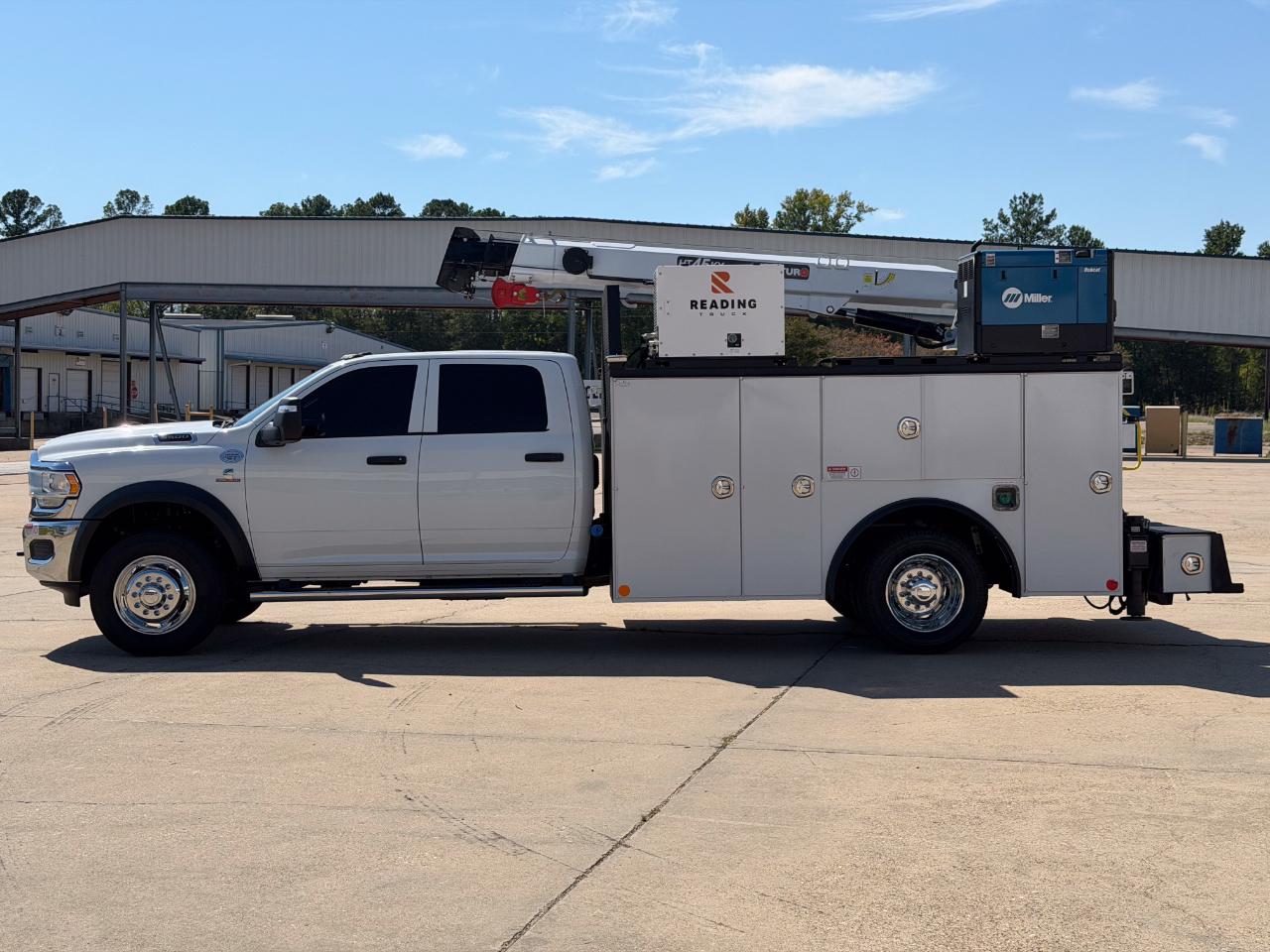 RAM 5500 Crew Cab LWB 4WD DRW 2024