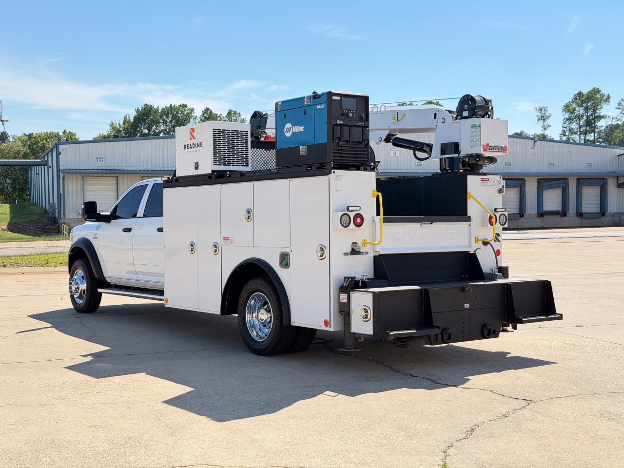 RAM 5500 Crew Cab LWB 4WD DRW 2024