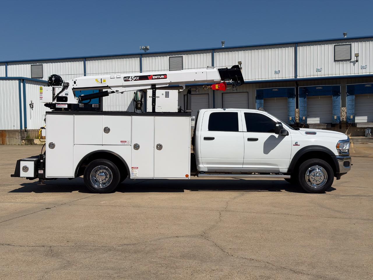 RAM 5500 Crew Cab LWB 4WD DRW 2024